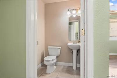 1825 E Shore Villas Drive #6, Bullhead City, AZ 86442 - Photo 9
