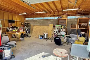 17305 N Lost Mine Dr, Dolan Springs, AZ 86441 - Photo 13