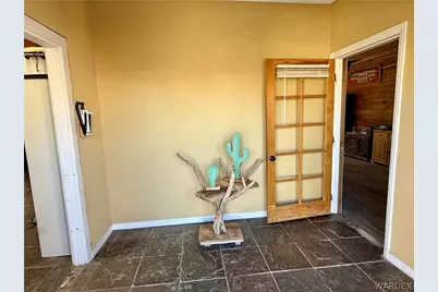 17305 N Lost Mine Drive, Dolan Springs, AZ 86441 - Photo 23