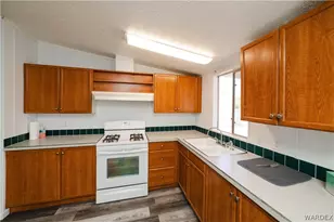 2023 (Space 5) E Morrow, Kingman, AZ 86409 - Photo 19