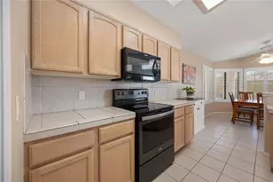 2264 Mountainside Dr, Bullhead City, AZ 86442 - Photo 15