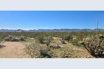 4842 N Glen Canyon Road, Golden Valley, AZ 86413 - Photo 23