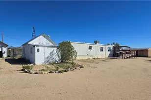 4842 N Gln Cyn Rd, Golden Valley, AZ 86413 - Photo 1