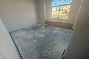 2542 Fox Ridge Ln, Bullhead City, AZ 86442 - Photo 3