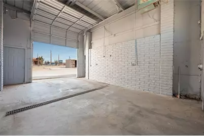 2111 Airway Avenue, Kingman, AZ 86409 - Photo 7