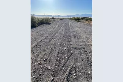 306-53-127 W Unkar Drive, Golden Valley, AZ 86413 - Photo 29