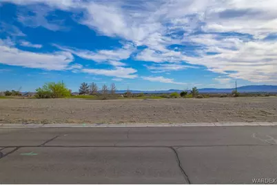 2120 E Calle Serena, Fort Mohave, AZ 86426 - Photo 33
