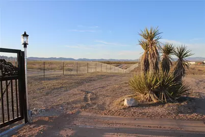 3224 S Amythest Road, Golden Valley, AZ 86413 - Photo 5