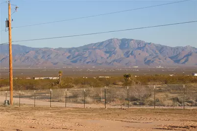 3224 S Amythest Road, Golden Valley, AZ 86413 - Photo 11