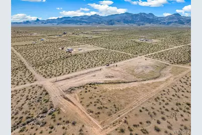 7091 W Cerbat Drive, Golden Valley, AZ 86413 - Photo 9