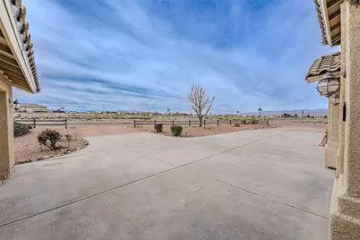 7587 E Brigade Drive, Kingman, AZ 86401 - Photo 13