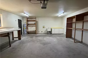 883 Los Flores St, Bullhead City, AZ 86429 - Photo 33