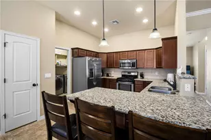 2078 Buena Vista Dr, Kingman, AZ 86401 - Photo 13