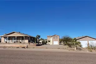 30425 N Escalante Blvd, Meadview, AZ 86444 - Photo 1