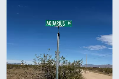 5043 Encanto Drive, Golden Valley, AZ 86413 - Photo 17