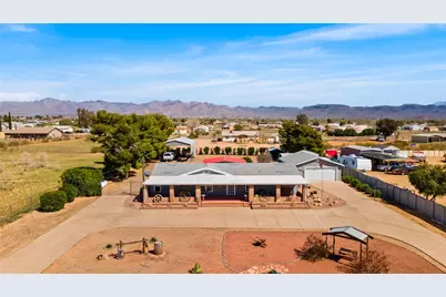 672 S Salt Road, Golden Valley, AZ 86413 - Photo 11