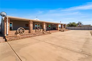 672 S Salt Rd, Golden Valley, AZ 86413 - Photo 7