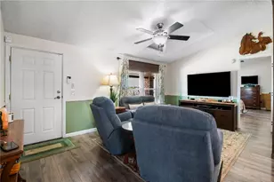 672 S Salt Rd, Golden Valley, AZ 86413 - Photo 19