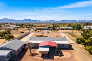 672 S Salt Rd, Golden Valley, AZ 86413 - Photo 15