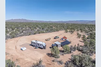 10116 E Hidden Valley Road, Kingman, AZ 86401 - Photo 25