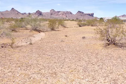 2353 S Cove Road, Golden Valley, AZ 86413 - Photo 17