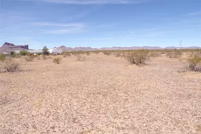 2353 S Cove Road, Golden Valley, AZ 86413 - Photo 11