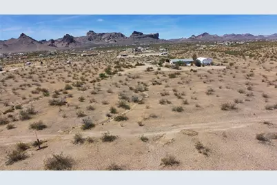 2353 S Cove Road, Golden Valley, AZ 86413 - Photo 27