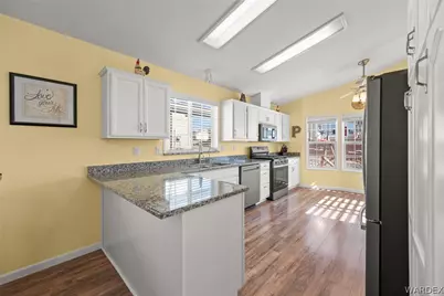 2545 Hillcrest Park Drive, Bullhead City, AZ 86429 - Photo 15