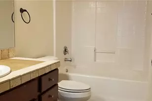 29 N Spanish Bay Dr, Mohave Valley, AZ 86440 - Photo 13