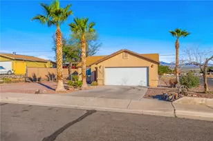 1365 Agate Ave, Bullhead City, AZ 86442 - Photo 3