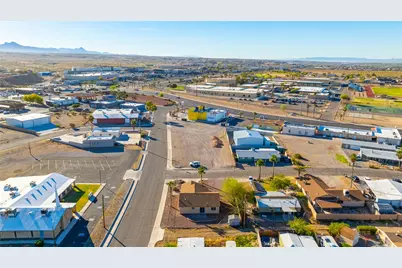 1365 Agate Avenue, Bullhead City, AZ 86442 - Photo 53