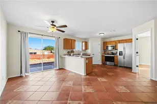 1365 Agate Ave, Bullhead City, AZ 86442 - Photo 13