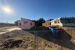 956 Coral Reef Dr, Bullhead City, AZ 86442 - Photo 5