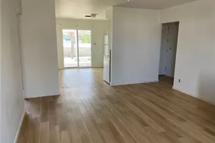 218 Tanglewood Ln Ln, Bullhead City, AZ 86442 - Photo 3