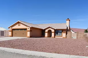 2073 E Jeffrey Dr, Fort Mohave, AZ 86426 - Photo 1