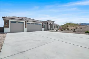 2160 Comanche Dr, Kingman, AZ 86401 - Photo 5