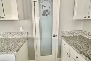 2101 E Mesa Vista Pl, Fort Mohave, AZ 86426 - Photo 13