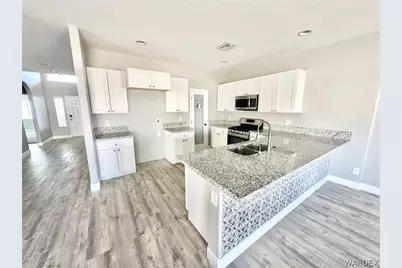 2101 E Mesa Vista Place, Fort Mohave, AZ 86426 - Photo 7