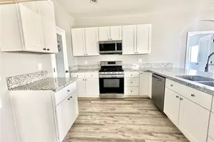 2101 E Mesa Vista Pl, Fort Mohave, AZ 86426 - Photo 11