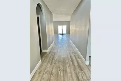 2101 E Mesa Vista Place, Fort Mohave, AZ 86426 - Photo 5