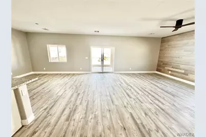 2101 E Mesa Vista Place, Fort Mohave, AZ 86426 - Photo 7
