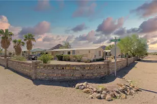 860 S Connor Ln, Quartzsite, AZ 85346 - Photo 35