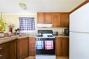 860 S Connor Ln, Quartzsite, AZ 85346 - Photo 11