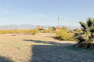 820 S Elfrida Rd, Golden Valley, AZ 86413 - Photo 45