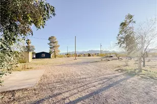 820 S Elfrida Rd, Golden Valley, AZ 86413 - Photo 59