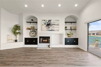 2039 E Lago Grande Pl Place, Fort Mohave, AZ 86426 - Photo 9