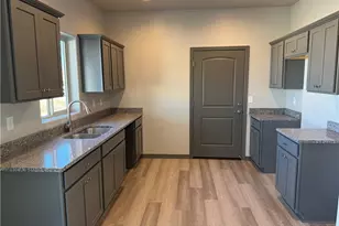 1737 Lucille Ave, Kingman, AZ 86401 - Photo 13