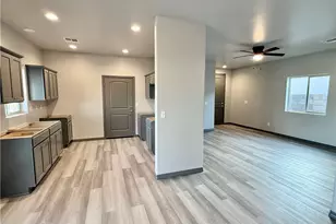 1737 Lucille Ave, Kingman, AZ 86401 - Photo 11