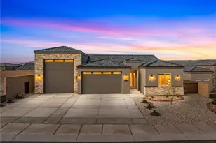 963 Athens Ct, Bullhead City, AZ 86429 - Photo 1