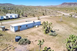 18288 N Magnolia Dr, Dolan Springs, AZ 86441 - Photo 9